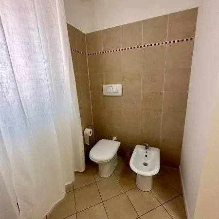 Charlotte Deluxe Apartament Near Piazza Unita Appartamento *