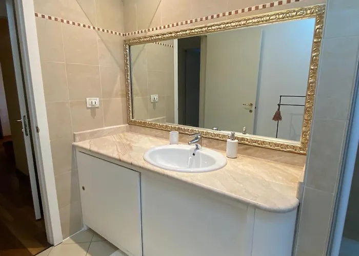 Charlotte Deluxe Apartament Near Piazza Unita * Trieste