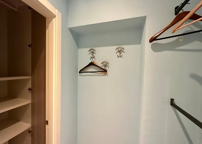 Charlotte Deluxe Apartament Near Piazza Unita Lägenhet Trieste